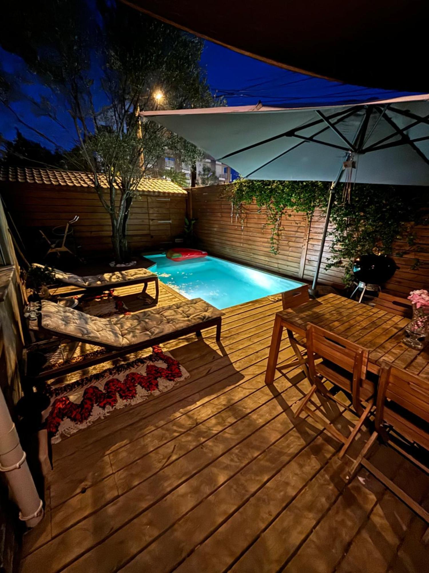 Maison Avec Piscine Et Jacuzzi Proche Des Plages ツーロン エクステリア 写真