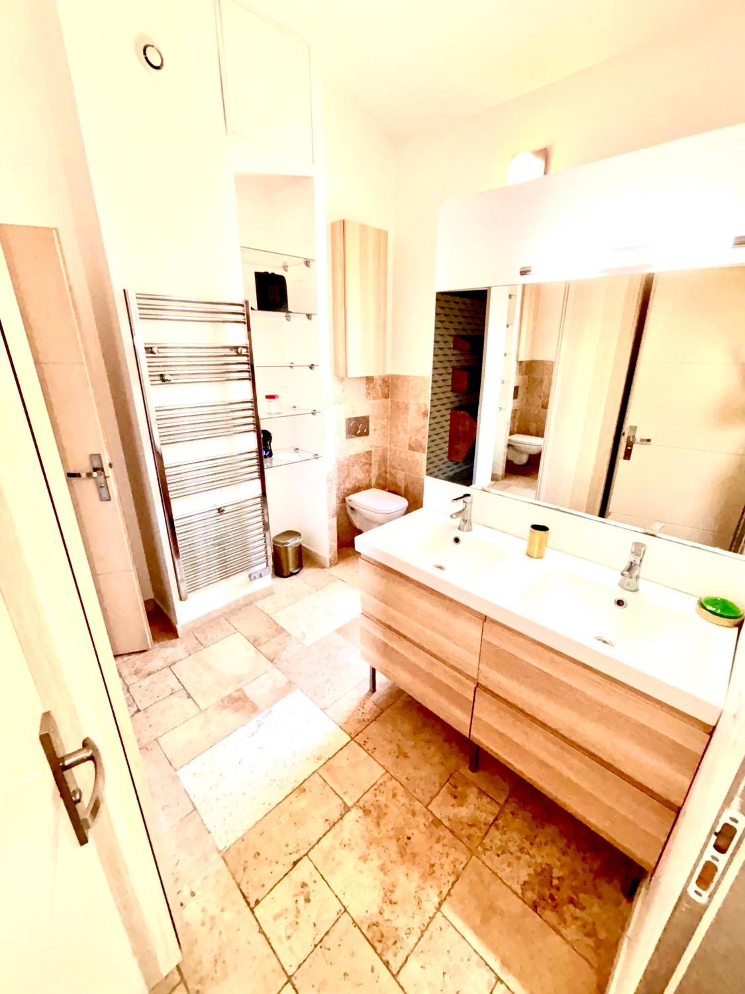 Maison Avec Piscine Et Jacuzzi Proche Des Plages ツーロン エクステリア 写真